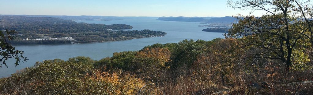 Edith Wharton’s Thundertop Picnic in Hudson River Bracketed (1929)